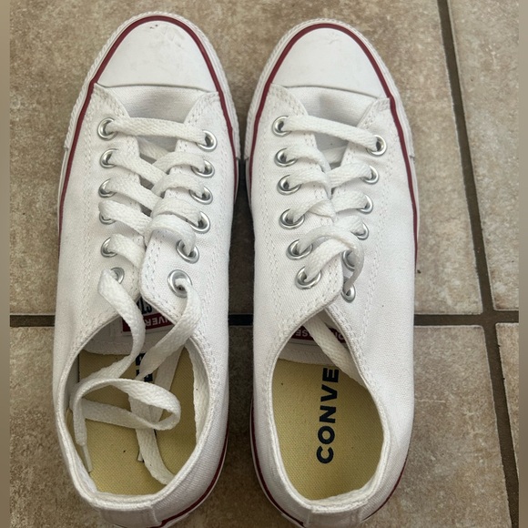 Converse Chuck Taylor All Star Wide Low Top (7W) - Picture 4 of 8